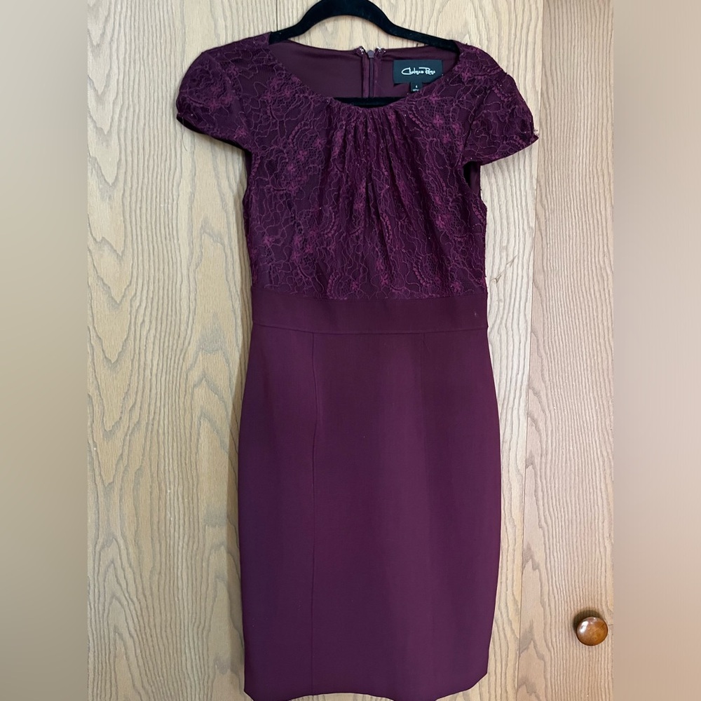 Purple midi dress. Size small. Good condition.